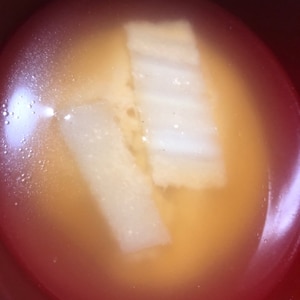 白菜と白滝の味噌汁
